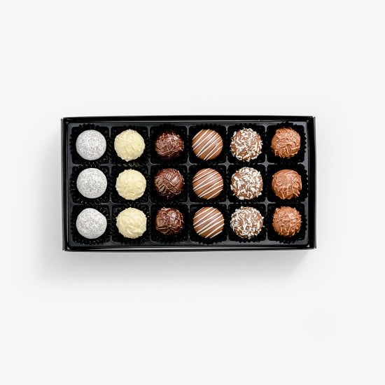 Truffle Selection with Alcohol 18 pcs per box